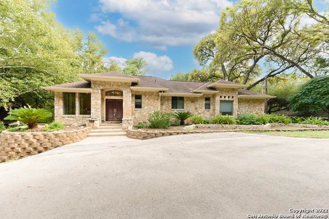 960 Ponderosa Dr - Photo 1