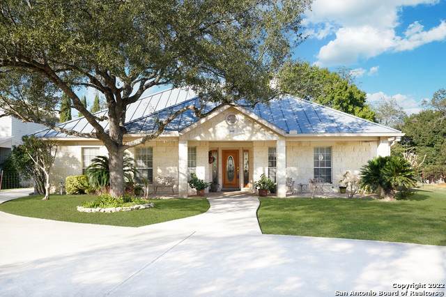 1809 San Jacinto - Photo 1