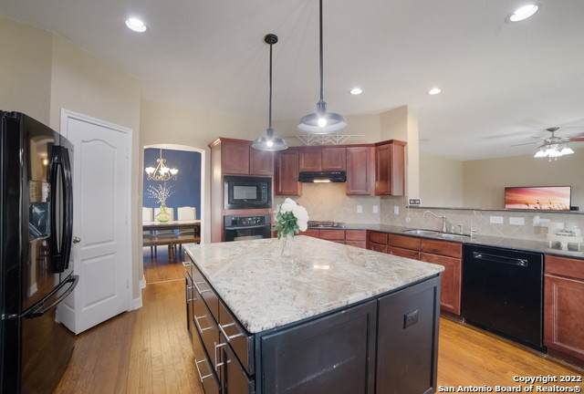 21503 La Pena Dr - Photo 1