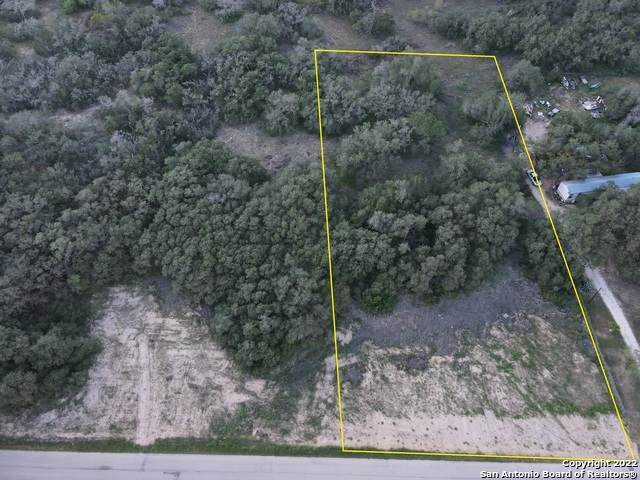 901 Eichman Rd - Photo 1