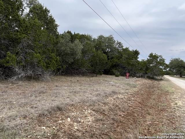 108 Rocky Bluff - Photo 1