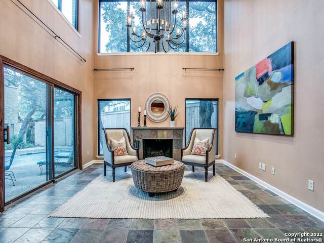 7110 Poniente Ln - Photo 1