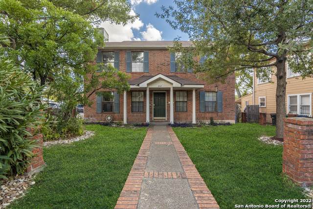 202 W Ridgewood Ct - Photo 1