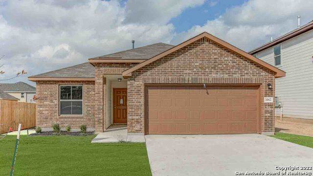 1062 Sixtree Drive - Photo 1