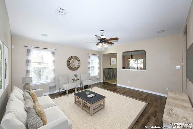 507 Phebe - Photo 1