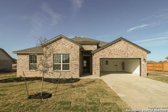 5035 Bonniecrest - Photo 1
