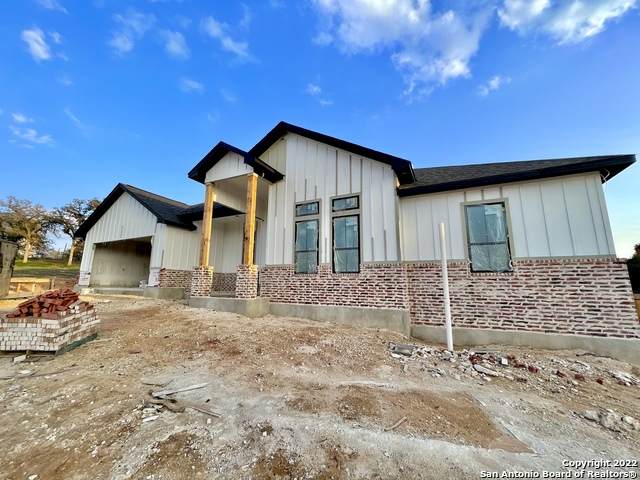 105 Bayberry Ct - Photo 1