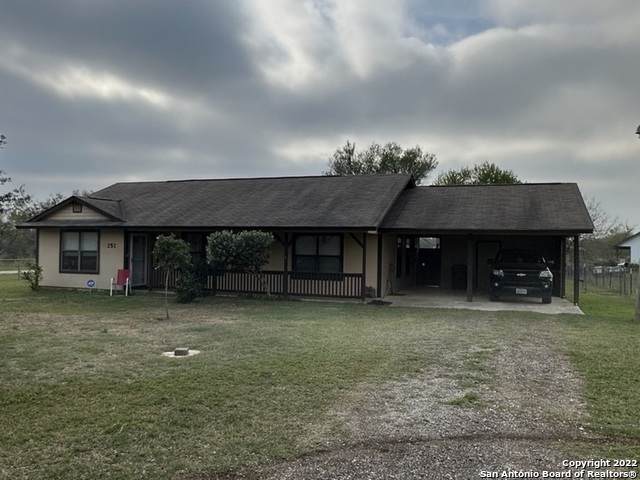 252 Cross Lake Dr - Photo 1