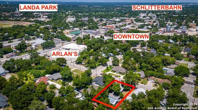 240 Clemens Ave - Photo 1