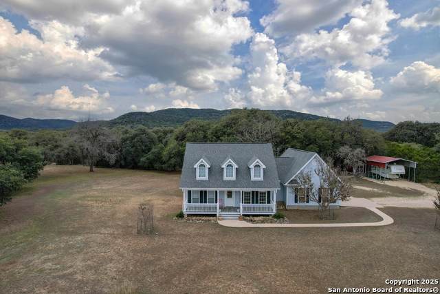 416 Cattail Dr - Photo 1