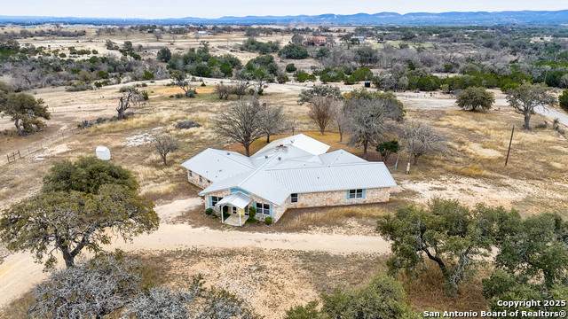 629 Laguna Rd - Photo 1