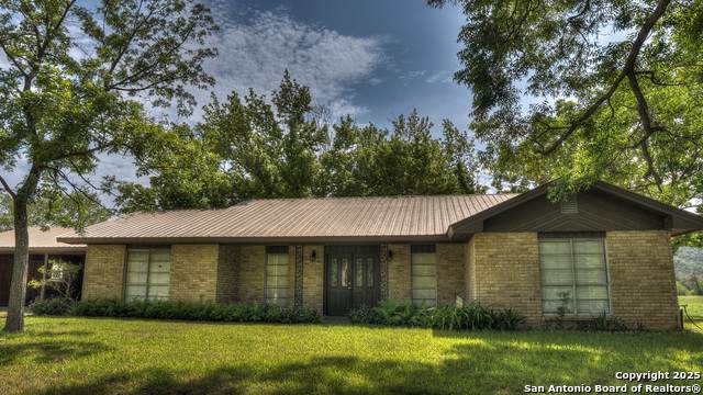 6613 Fm 1120 - Photo 1