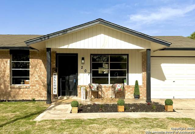207 Brenda - Photo 1