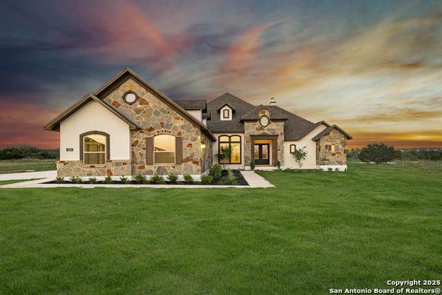 241 Stone Loop - Photo 1