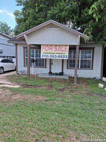 614 Hildebrand - Photo 1