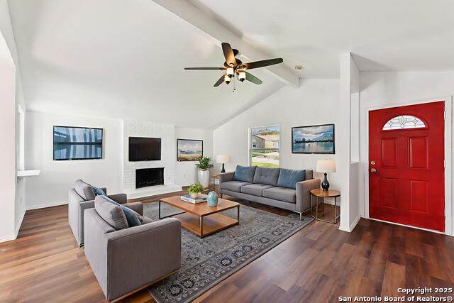 3810 Leafield - Photo 1