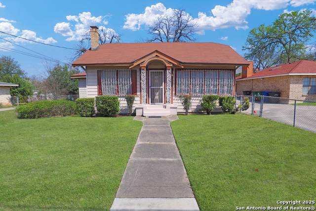 231 Dumoulin - Photo 1