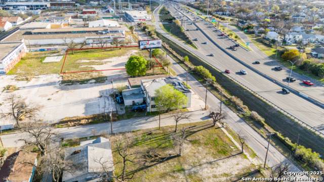 509 Delaware - Photo 1