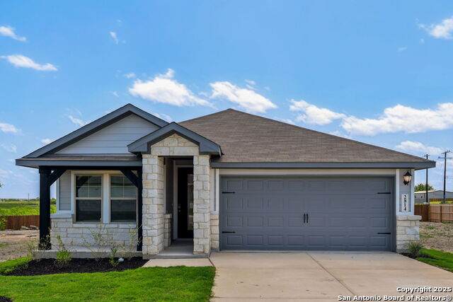 2814 Clemente Way - Photo 1