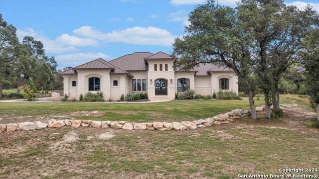 435 Arthur Court - Photo 1