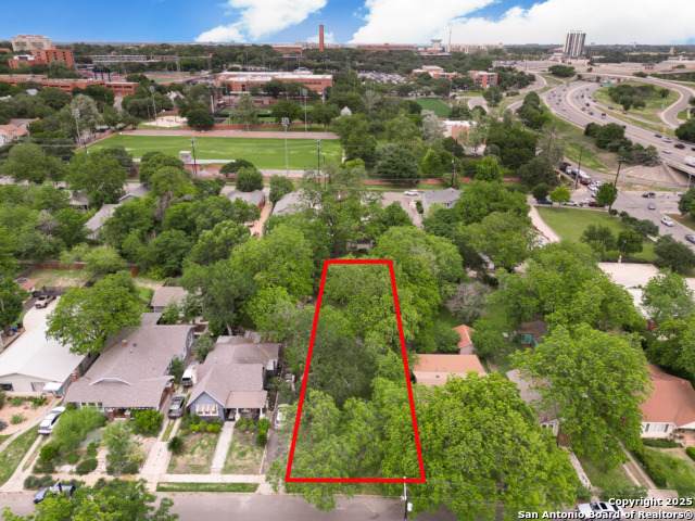 539 Huisache - Photo 1