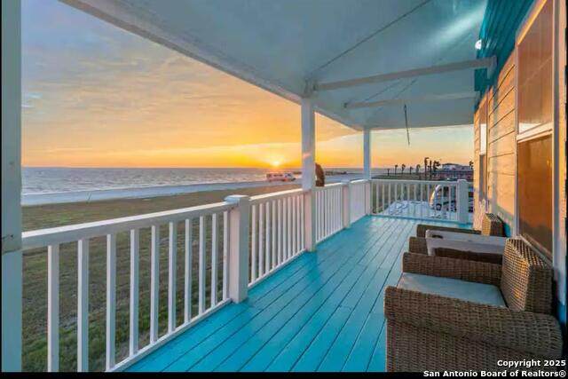 1065 Ocean Dr - Photo 1