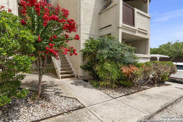 5322 Medical Dr - Photo 1