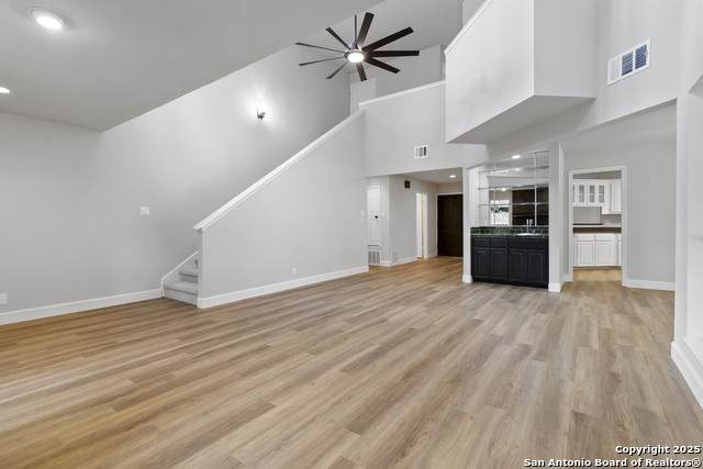 501 Thetford - Photo 1