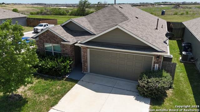 2494 Mccrae - Photo 1