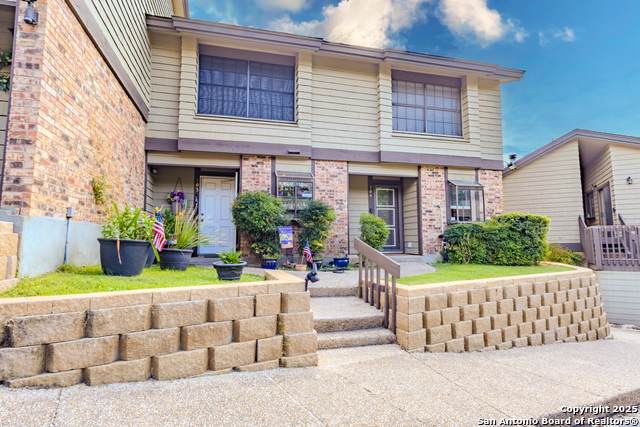 11815 Vance Jackson - Photo 1