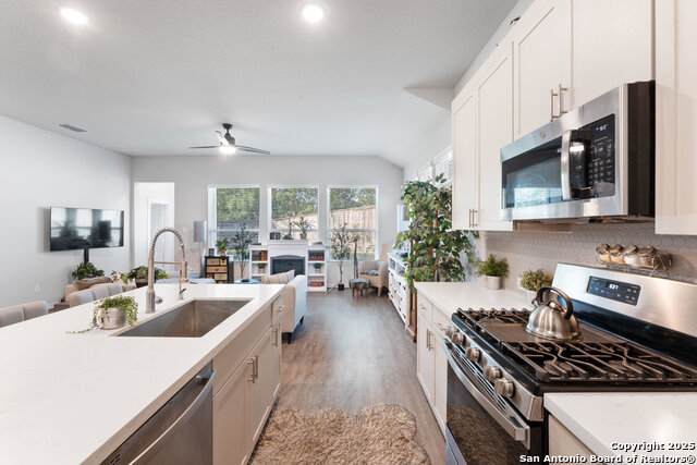 14850 Maverick Ave - Photo 1