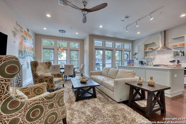 139 Cedar - Photo 1
