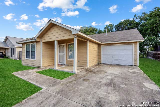 515 Belcross - Photo 1