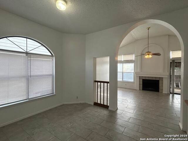 3046 Beacon Field Dr - Photo 1