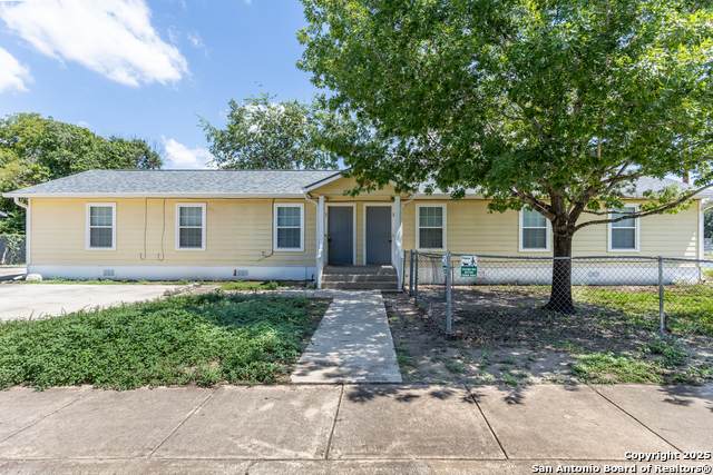 303 Villareal - Photo 1