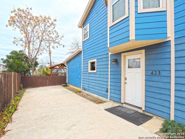 425 Parland Place - Photo 1