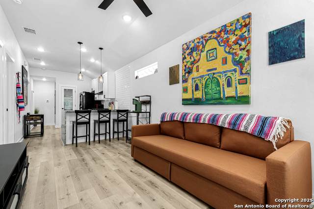 329 Saint Francis - Photo 1