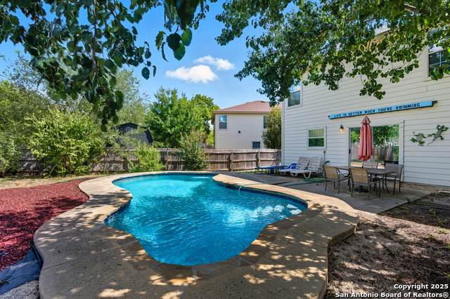 7527 Escada Crest - Photo 1