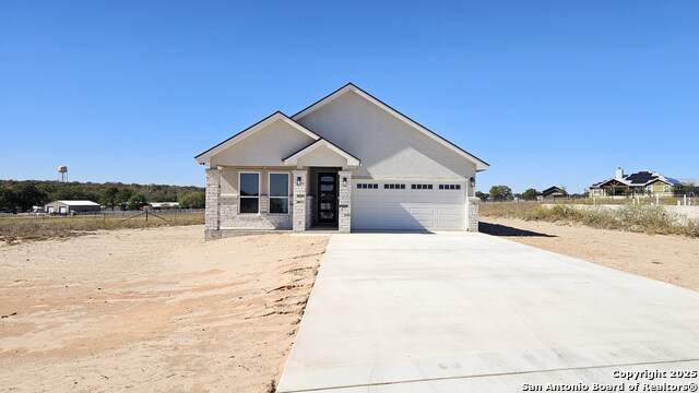 174 Pine Valley - Photo 1