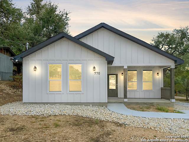 770 Buck Run Pass - Photo 1