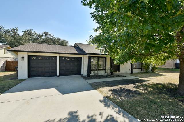 1010 Mercer - Photo 1