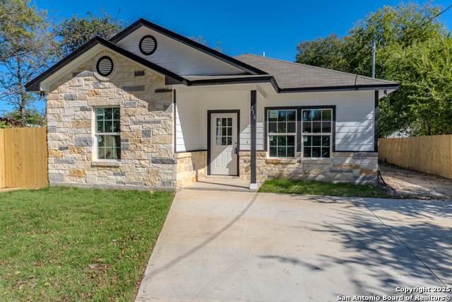 216 San Augustine - Photo 1