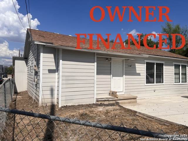 1347 W Lullwood Ave - Photo 1