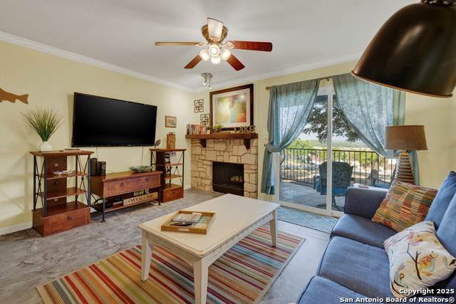 1603 Parkview - Photo 1