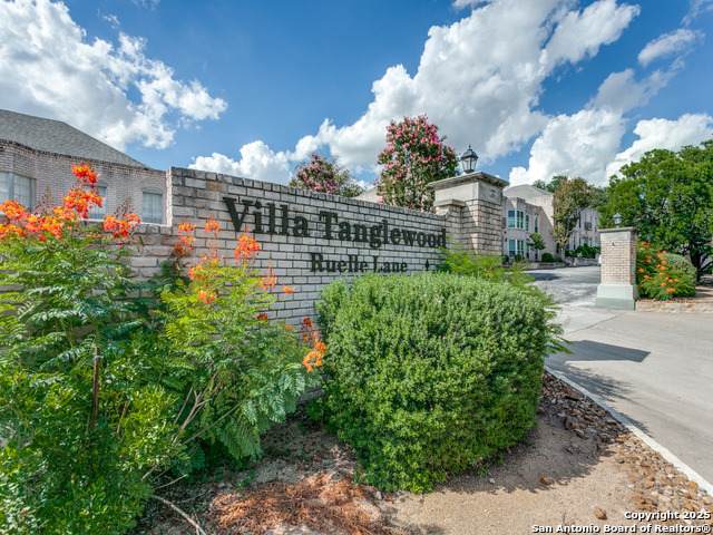 112 Ruelle Lane - Photo 1