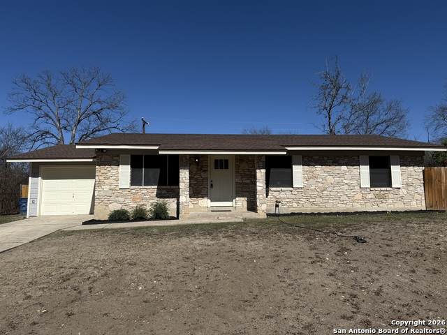 203 Chesswood - Photo 1