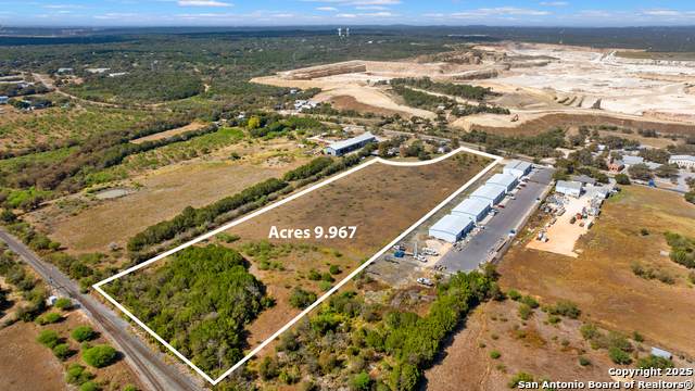 20352 Fm 2252 - Photo 1