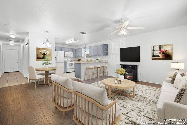 121 Plant Ave - Photo 1