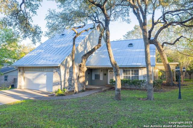 106 Tanglewood - Photo 1