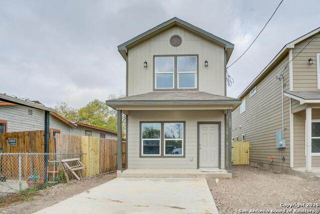 123 Lawton - Photo 1